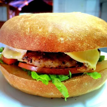 מלון דירות Carina