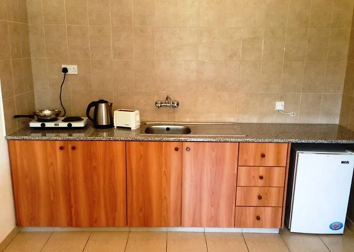 Aparthotel Carina 3*