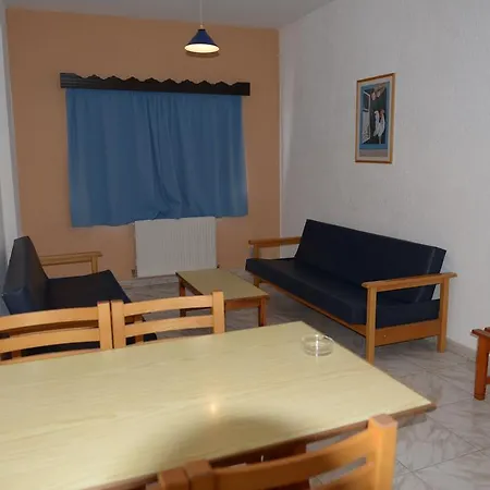 Carina Hotel apartamentowy Ajia Napa