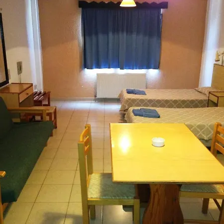 Hotel apartamentowy Carina