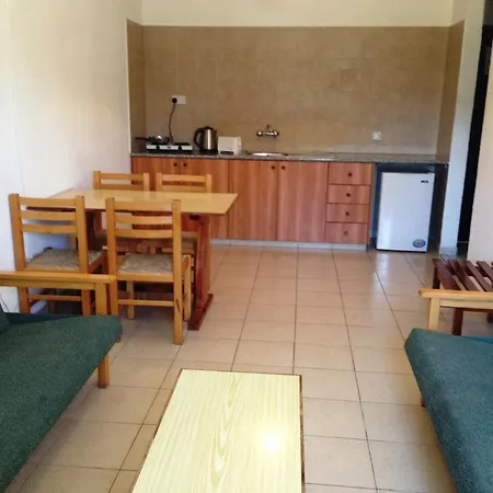 Carina Hotel apartamentowy