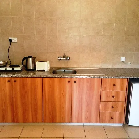 Hotel apartamentowy Carina 3*