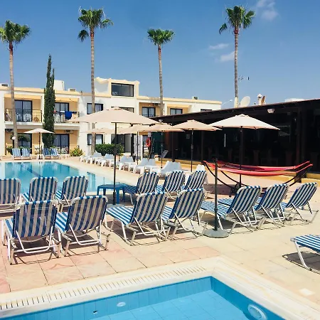 Carina Agia Napa