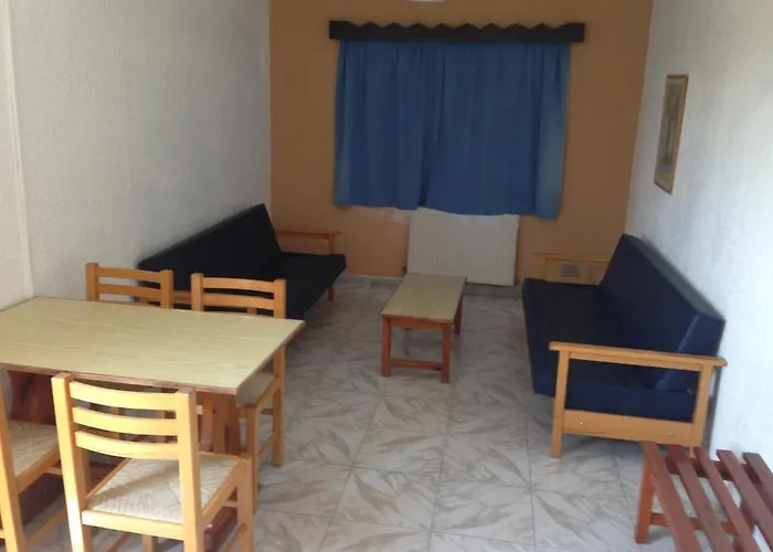 Lägenhetshotell Carina 3*